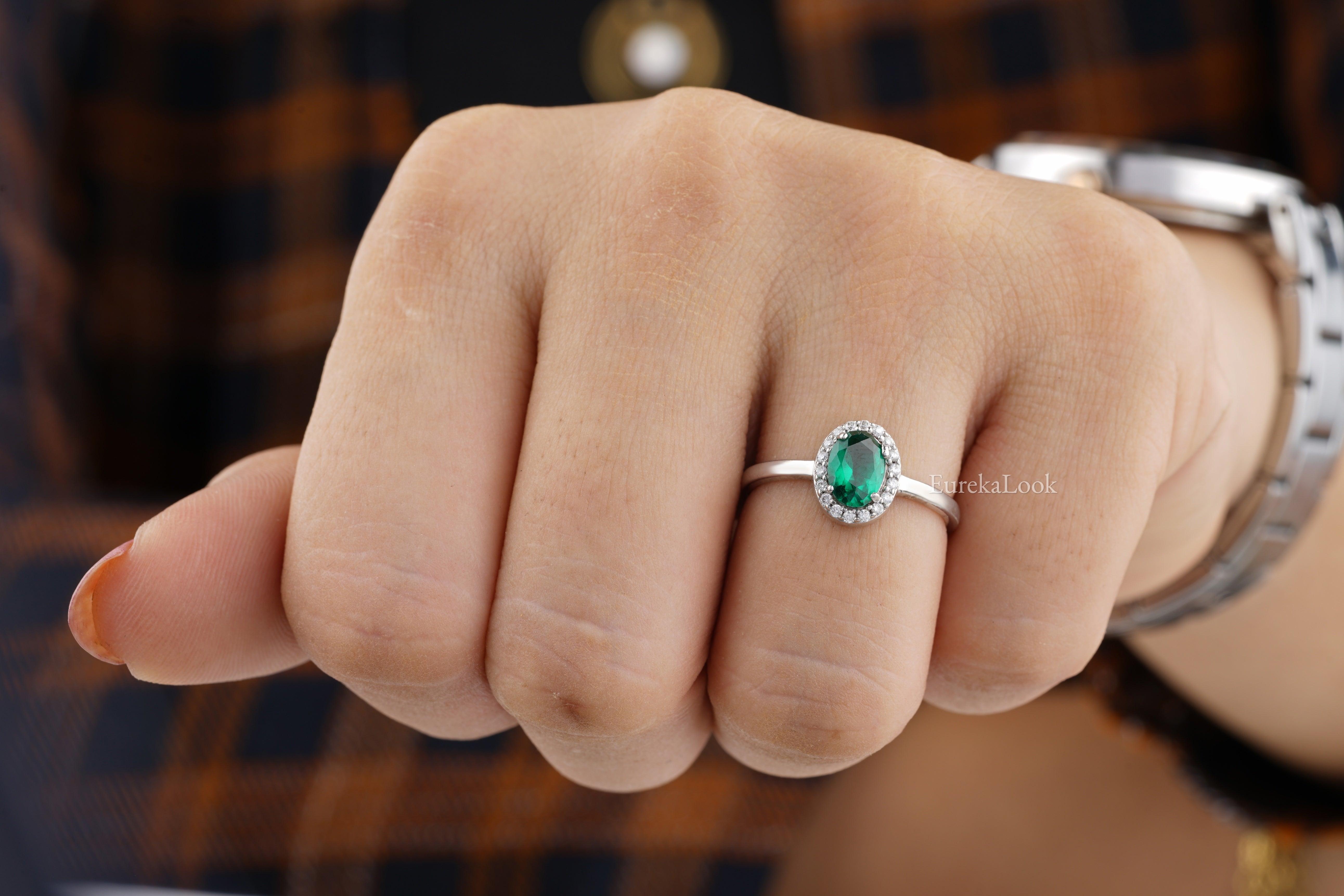 14K Gold 3.25 ctw Oval Colombian Emerald Ring – Jewelry by Artwark